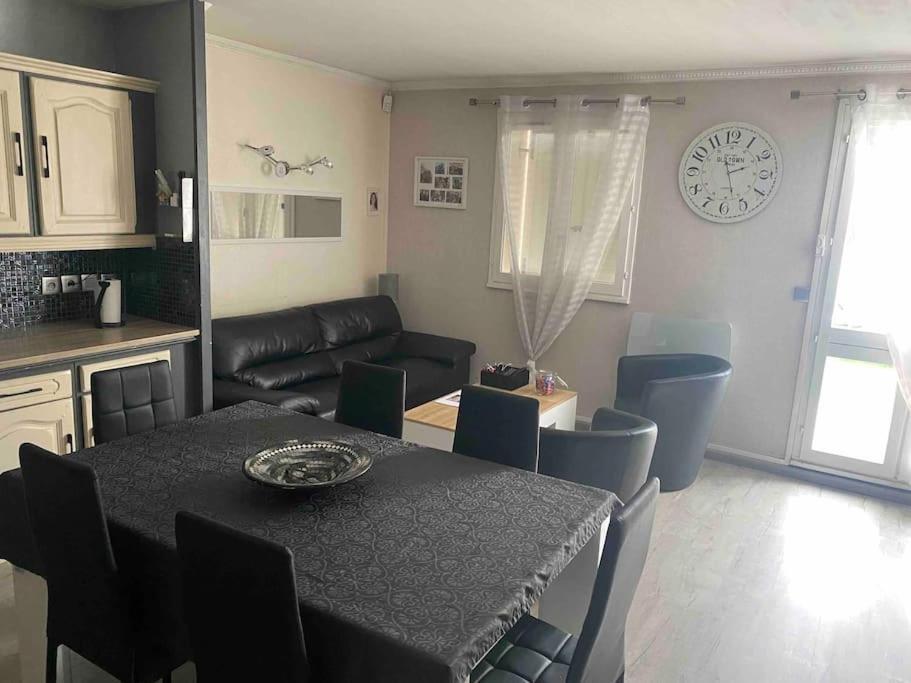 Chez Manu Meuble De Tourisme 2 Etoiles Pour 6 Personnes - 3 Chambres Villeparisis Εξωτερικό φωτογραφία